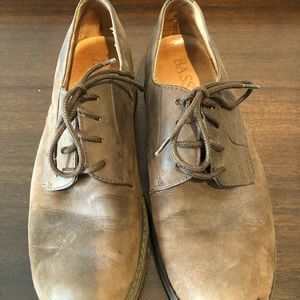BASS brand brown leather women’s oxfords size 8